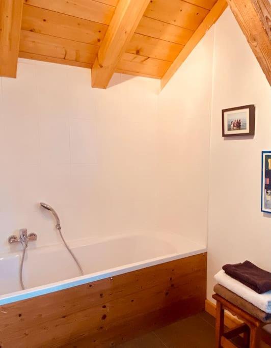 Chalet La Grange Seytroux Exterior photo
